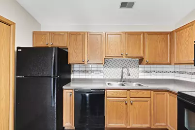 3615  85th St #E, Kenosha, WI 53142 - Photo 10