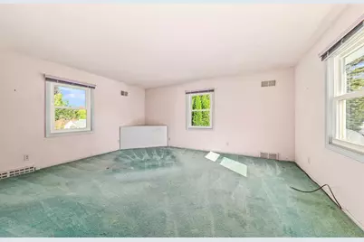 5252 N Bay Ridge Ave, Whitefish Bay, WI 53217 - Photo 16