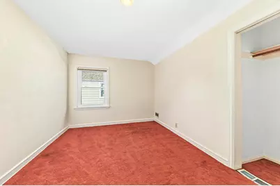 5252 N Bay Ridge Ave, Whitefish Bay, WI 53217 - Photo 20