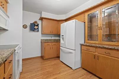 12281 W Verona Ct, West Allis, WI 53227 - Photo 22