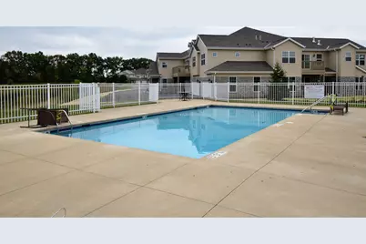 N16W26521  Meadowgrass Cir #A, Pewaukee, WI 53072 - Photo 28