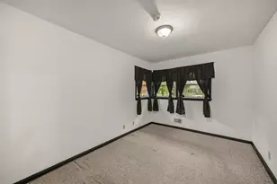 3155 S 72nd St, Milwaukee, WI 53219 - Photo 12