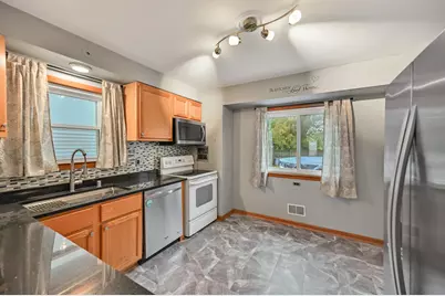 3155 S 72nd St, Milwaukee, WI 53219 - Photo 10