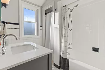 2545 N 83rd St, Wauwatosa, WI 53213 - Photo 26