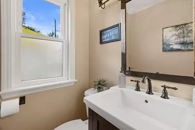 2545 N 83rd St, Wauwatosa, WI 53213 - Photo 20