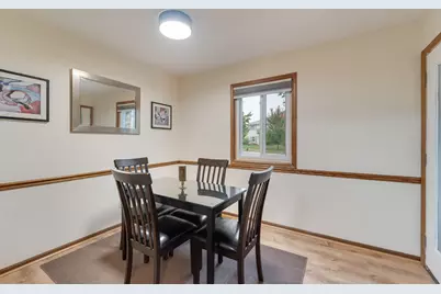 1849  Parknoll Ln, Port Washington, WI 53074 - Photo 10