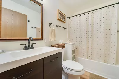 1849  Parknoll Ln, Port Washington, WI 53074 - Photo 8