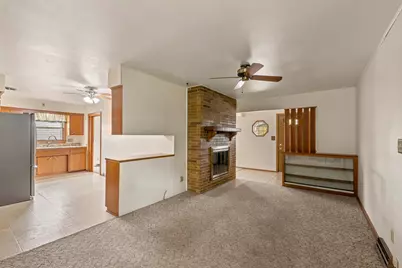 W174N9359  Devon Wood Rd, Menomonee Falls, WI 53051 - Photo 6