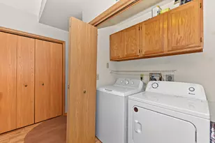 274 S Mountin Dr, Mayville, WI 53050 - Photo 10