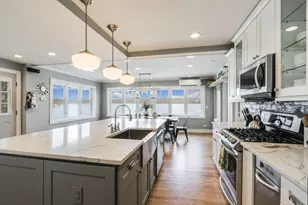 W4232 West End Rd, Geneva, WI 53147 - Photo 6