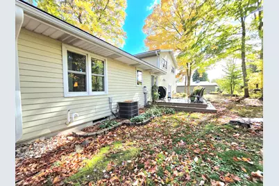 4202  S 16th St, Sheboygan, WI 53081 - Photo 48