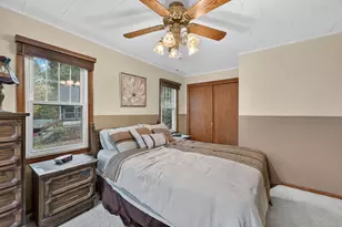 7990 W Lakeshore Dr, Burlington, WI 53105 - Photo 10