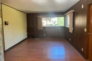 3317 S 57th St, Milwaukee, WI 53219 - Photo 4