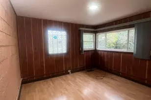 3317 S 57th St, Milwaukee, WI 53219 - Photo 12