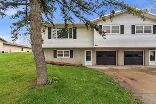 420 Hamilton Pl, Horicon, WI 53032 - Photo 2