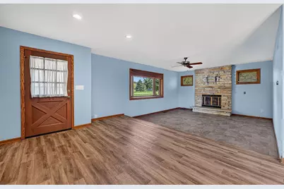 4179  Briar Ridge Ln, Richfield, WI 53017 - Photo 6