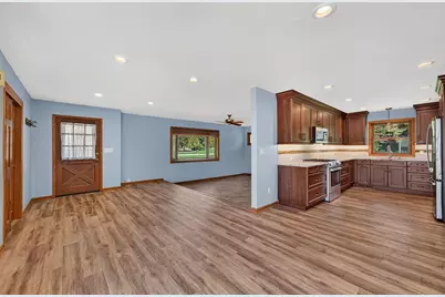 4179  Briar Ridge Ln, Richfield, WI 53017 - Photo 8