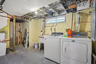 1221 Jefferson St, Racine, WI 53404 - Photo 36