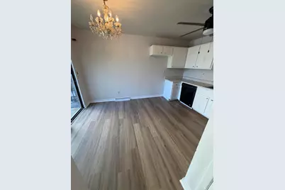 6118 W Port Ave, Milwaukee, WI 53223 - Photo 4