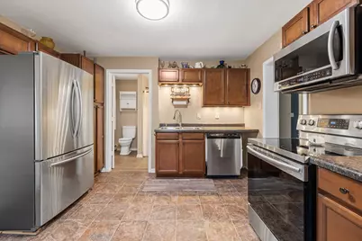 213  Kettle Moraine Dr, Slinger, WI 53086 - Photo 4