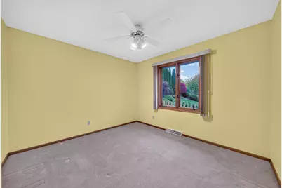 1710 N 35th St, Sheboygan, WI 53081 - Photo 20