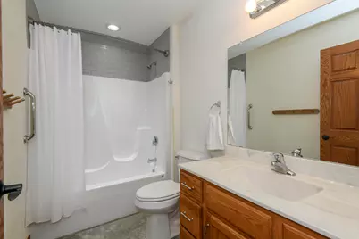 2411 W Drexel Ave, Oak Creek, WI 53154 - Photo 22