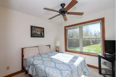 2411 W Drexel Ave, Oak Creek, WI 53154 - Photo 20