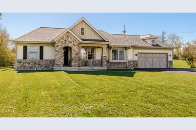 2411 W Drexel Ave, Oak Creek, WI 53154 - Photo 38