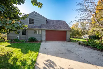 23701 W Overson Rd, Racine, WI 53182 - Photo 34