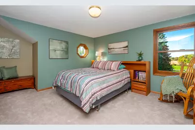23701 W Overson Rd, Racine, WI 53182 - Photo 22