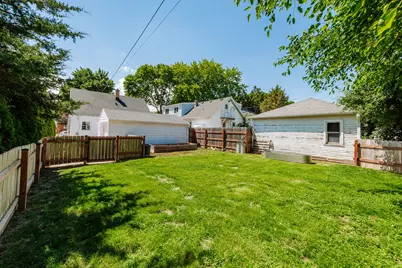2320 N 68th St, Wauwatosa, WI 53213 - Photo 34