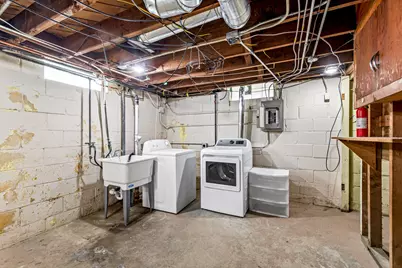 2320 N 68th St, Wauwatosa, WI 53213 - Photo 26