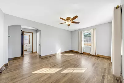 4570 S Lenox St, Milwaukee, WI 53207 - Photo 2