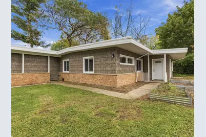 343 W Manor Cir, Bayside, WI 53217 - Photo 34