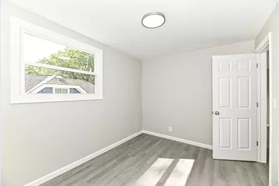 3754 S Rutland Ave, Saint Francis, WI 53235 - Photo 38