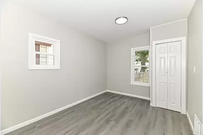 3754 S Rutland Ave, Saint Francis, WI 53235 - Photo 24