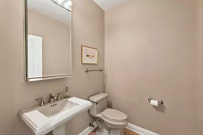 2201 E Stratford Ct #C, Shorewood, WI 53211 - Photo 18