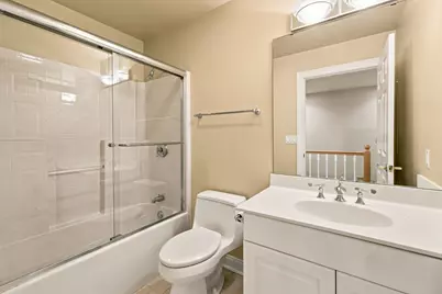 2201 E Stratford Ct #C, Shorewood, WI 53211 - Photo 14