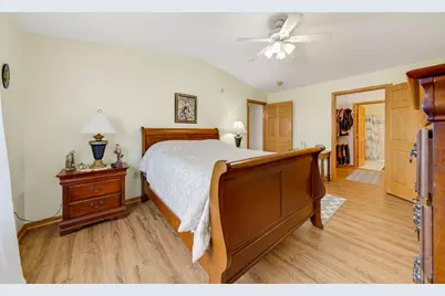 6020 S Buckhorn Ave #304, Cudahy, WI 53110 - Photo 12