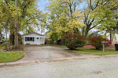 1425  Ellis Ave, Racine, WI 53402 - Photo 1