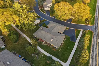 11007 N Balsam Tree Ct, Mequon, WI 53092 - Photo 34