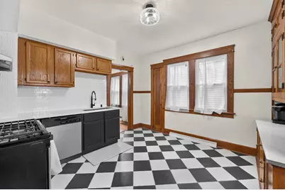 1928  Howe St, Racine, WI 53403 - Photo 10