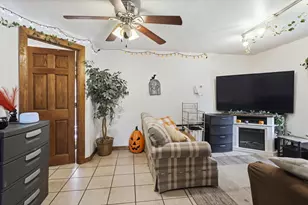 1811 George St, La Crosse, WI 54603 - Photo 4