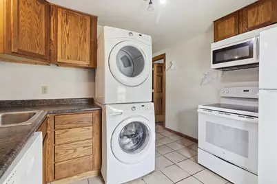 1811  George St #1813, La Crosse, WI 54603 - Photo 14