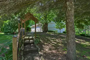 795 W Monrovia Ave, Glendale, WI 53217 - Photo 30