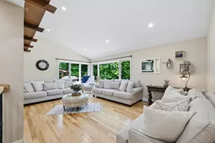 795 W Monrovia Ave, Glendale, WI 53217 - Photo 6