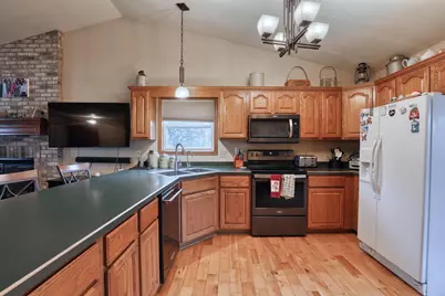 N171W19840  Cherry Hill Ct, Jackson, WI 53037 - Photo 10