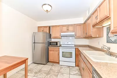 3838 N Oakland Ave #274, Shorewood, WI 53211 - Photo 14