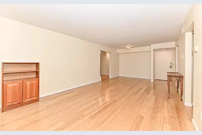 3838 N Oakland Ave #274, Shorewood, WI 53211 - Photo 10