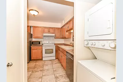 3838 N Oakland Ave #274, Shorewood, WI 53211 - Photo 24